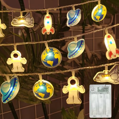 Meision Weltall Lichterkette Batterie, Lichterketten Kinderzimmer Deko mit 8/16 Timer + Batteriebetrieb +1.5Meters 10LEDs, LED Lichterkette Innen für Babyzimmer, Geburtstagsparty Meision Weltall Lichterkette Batterie, Lichterketten Kinderzimmer Deko mit 8/16 Timer + Batteriebetrieb +1.5Meters 10LEDs, LED Lichterkette Innen für Babyzimmer, Geburtstagsparty von Meision