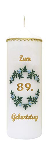 Meissner-Handel Auswahl * handverzierte Geburtstagskerze ''Zum 89. Geburtstag'' * hellblau * m. farbigen Wachsauflagen * (Motiv 004) * Auswahl Motiv + Farbe von Meissner-Handel