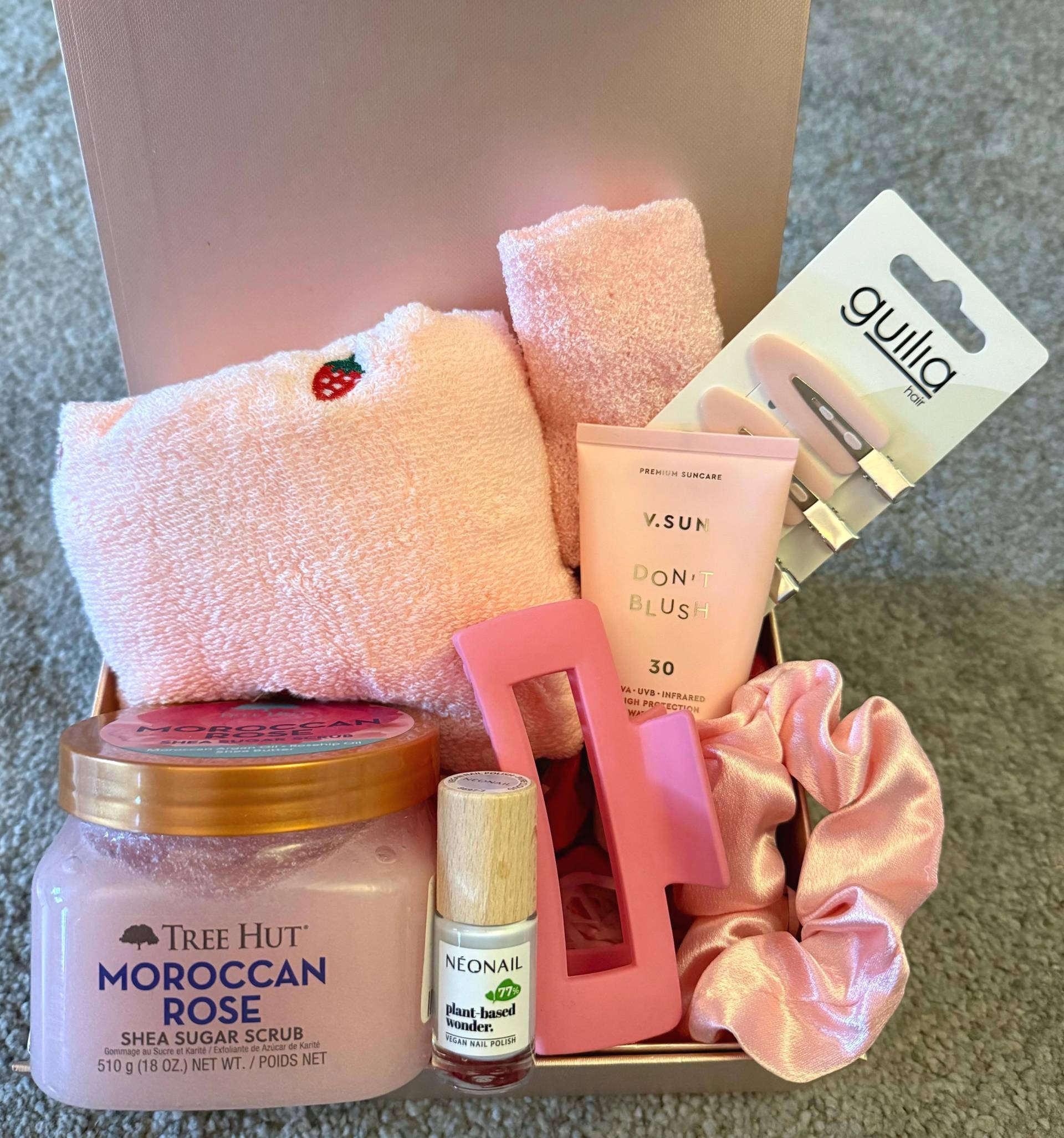 Spabox Wellness Geschenk Für Frauen Verwöhnen Body Scrub Pink Hygge Geschenkbox Fertiges Geschenke Mädchen Spa Frau Spabox Wellness Geschenk Für Frauen Verwöhnen Body Scrub Pink Hygge Geschenkbox Fertiges Geschenke Mädchen Spa Frau von MellowsBoxDE
