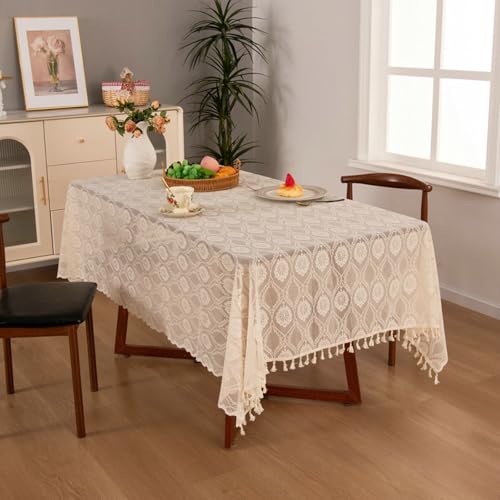 Tischdekoration Wohnzimmer, Beige Tischdecke aus Spitze mit floralem Gittermuster für Küche und Esszimmer, mit Quaste | 140x240cm Tischdekoration Wohnzimmer, Beige Tischdecke aus Spitze mit floralem Gittermuster für Küche und Esszimmer, mit Quaste | 140x240cm von Mesnt