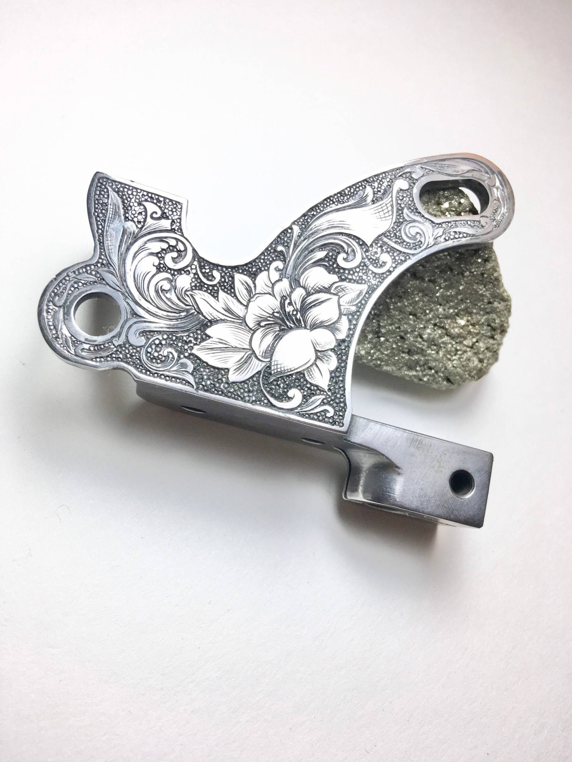Custome Gravur Auf Ihrem Tattoo-Maschinen-Rahmen, Personalisierter Tattoo-Rahmen Custome Gravur Auf Ihrem Tattoo-Maschinen-Rahmen, Personalisierter Tattoo-Rahmen von MetalsArtisan