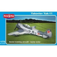 Yakovlev Yak-11 Soviet trainer aircraft von Micro Mir