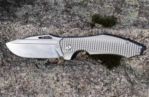 Midgards-Messer Smilodon Titan von Midgards-Messer