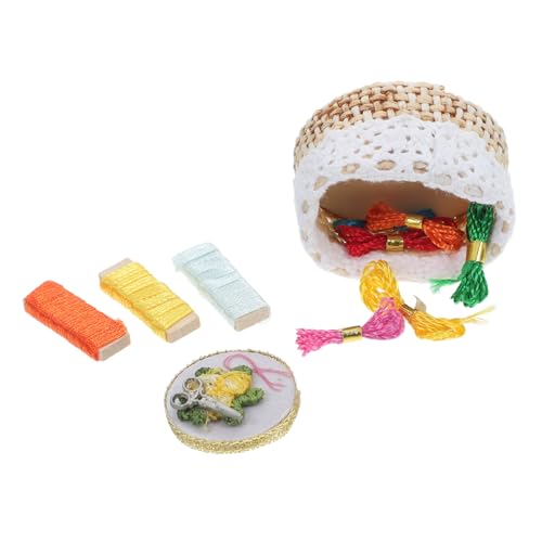 Milisten 1 Set Mini Stickerei Werkzeug Korb Möbel Hohe Kit Miniatur Nähen Puppenhaus Zubehör Stickgarn Holz Milisten 1 Set Mini Stickerei Werkzeug Korb Möbel Hohe Kit Miniatur Nähen Puppenhaus Zubehör Stickgarn Holz von Milisten