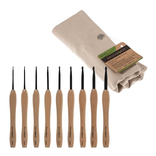Milward Häkelnadel-Set – glatte Buchenholzgriffe, Aluminiumhaken, 2, 2,5, 3, 3,5, 4, 4,5, 5,5 und 6 mm, 100% Baumwolle, Hartschale, mit Reißverschluss, Grau Milward Häkelnadel-Set – glatte Buchenholzgriffe, Aluminiumhaken, 2, 2,5, 3, 3,5, 4, 4,5, 5,5 und 6 mm, 100% Baumwolle, Hartschale, mit Reißverschluss, Grau von Milward