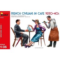 French Civilians in Cafe 1930-40s von Mini Art