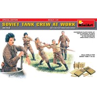 Soviet Tank Crew at Work Special Edition von Miniart