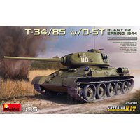 T-34/85 w/D-5T. Plant 112. Spring 1944 - Interior Kit von Miniart
