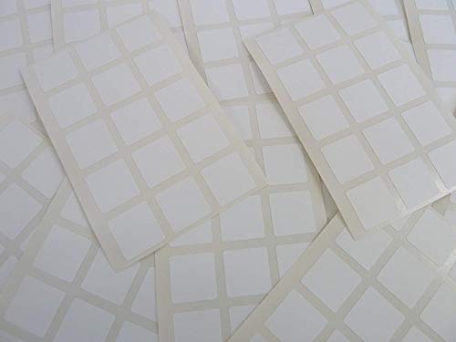 Pack 135, 15mm Quadrat, Kunststoff Weiß Etikett, Permanente Haftung, Klebend Langlebig Poly Wasserfest Aufkleber von Minilabel