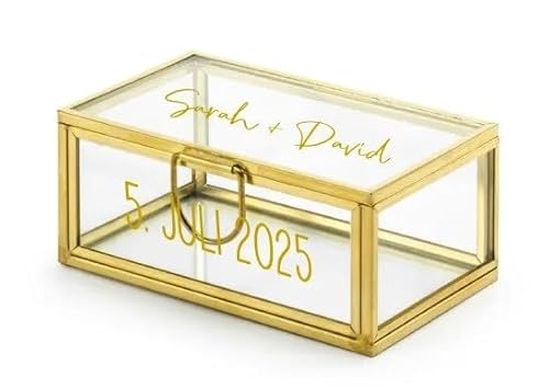 Ring-Box personalisiert mit Namen & Datum Hochzeit Ring-Kissen Alternative Glas-Schatulle transparent & gold Hochzeitszubehör Hochzeits-Deko Schmuck-Aufbewahrung Ehe-Ringe Trauung 9 x 5,5 x 4cm von Miss Lovely