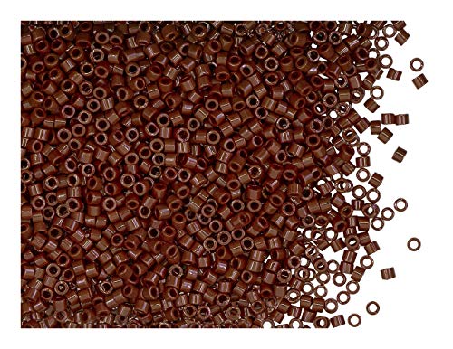 10gr 11/0 Miyuki® Delica® - Japanische Glasperlen mit einem Durchmesser von 1,6 mm mit einem Loch von 0,8 mm, Opaque Currant (Opaque Espresso Bean) von Miyuki Delica Perlen