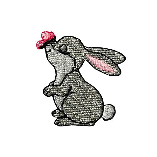 Mono-Quick Bügelbild Aufnäher Patch Applikation zum Aufbügeln Hase mit Schmetterling 4,0 x 4,0 cm von Mono-Quick