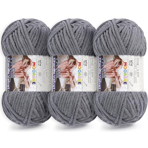 Weiches Chenille-Garn zum Häkeln und Stricken, super sperrig, 3 Packungen mit 100 g/130 Yard – Babydeckengarn zum Häkeln, dickes, flauschiges, flauschiges Amigurumi-Bastelgarn (Anthrazit, 3 Knäuel) von Mooaske