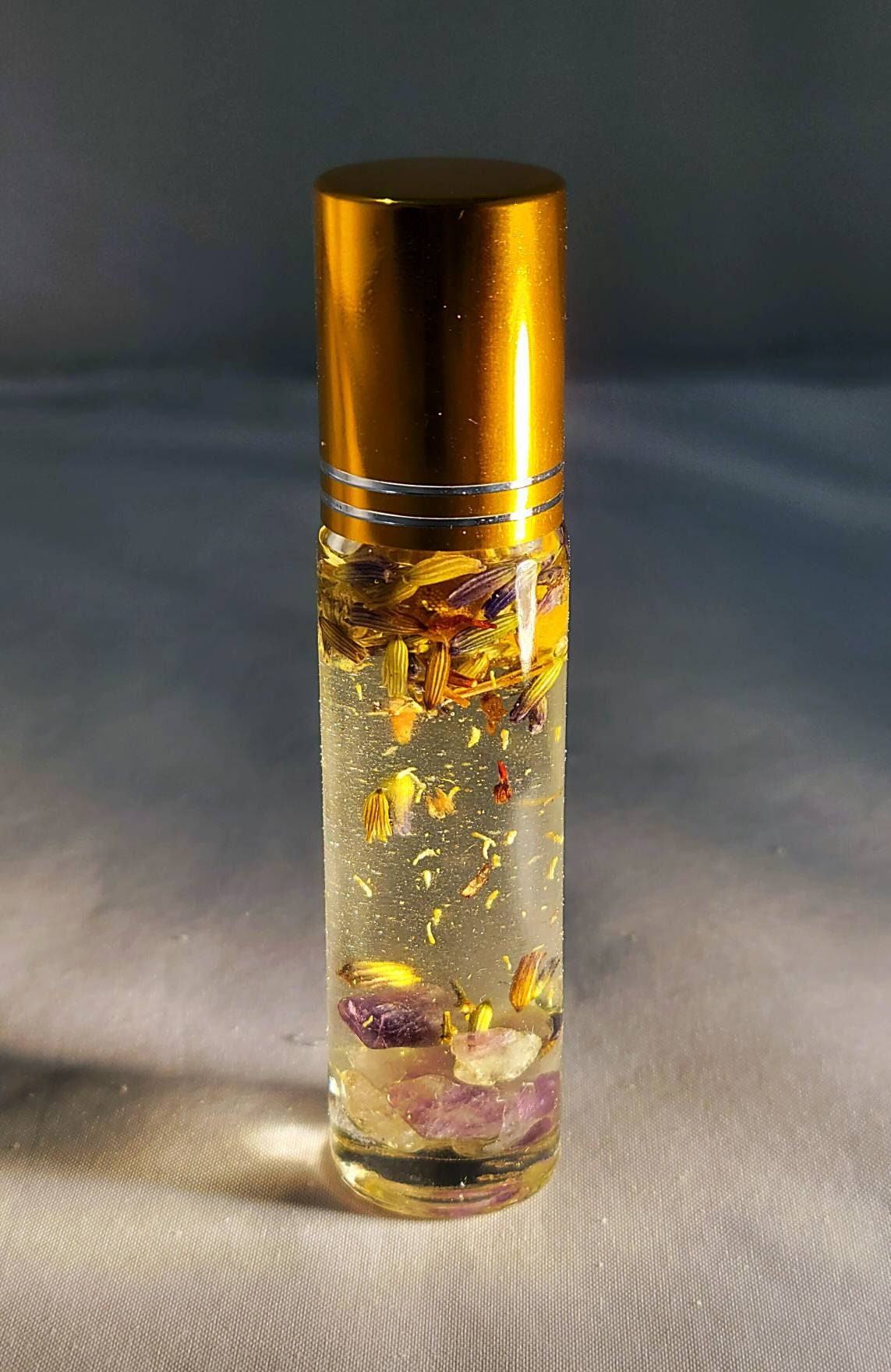 Zen Kristall-Duftöl-Blütenzauber Zen Kristall-Duftöl-Blütenzauber von MoonWitchMagick