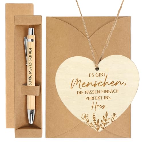 MorLuks Geschenk Freundin, Kugelschreiber mit Gravur + Holzkarte Herzform, „Wie schön, dass es Dich gibt, Dankeschön Geschenk für Geburtstag Jahrestag Hochzeit MorLuks Geschenk Freundin, Kugelschreiber mit Gravur + Holzkarte Herzform, „Wie schön, dass es Dich gibt, Dankeschön Geschenk für Geburtstag Jahrestag Hochzeit von MorLuks