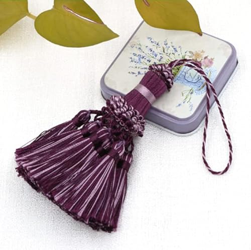 Mosel Avenue Art & Gobelin Studio *DE* Luxus Türgriff-Schlüsselquaste Quaste 12cm m.Kordel 20cm Farbe Purpurviolett Troddeln Anhänger Bürsten Raffhalter Mosel Avenue Art & Gobelin Studio *DE* Luxus Türgriff-Schlüsselquaste Quaste 12cm m.Kordel 20cm Farbe Purpurviolett Troddeln Anhänger Bürsten Raffhalter von Mosel Avenue Art & Gobelin Studio