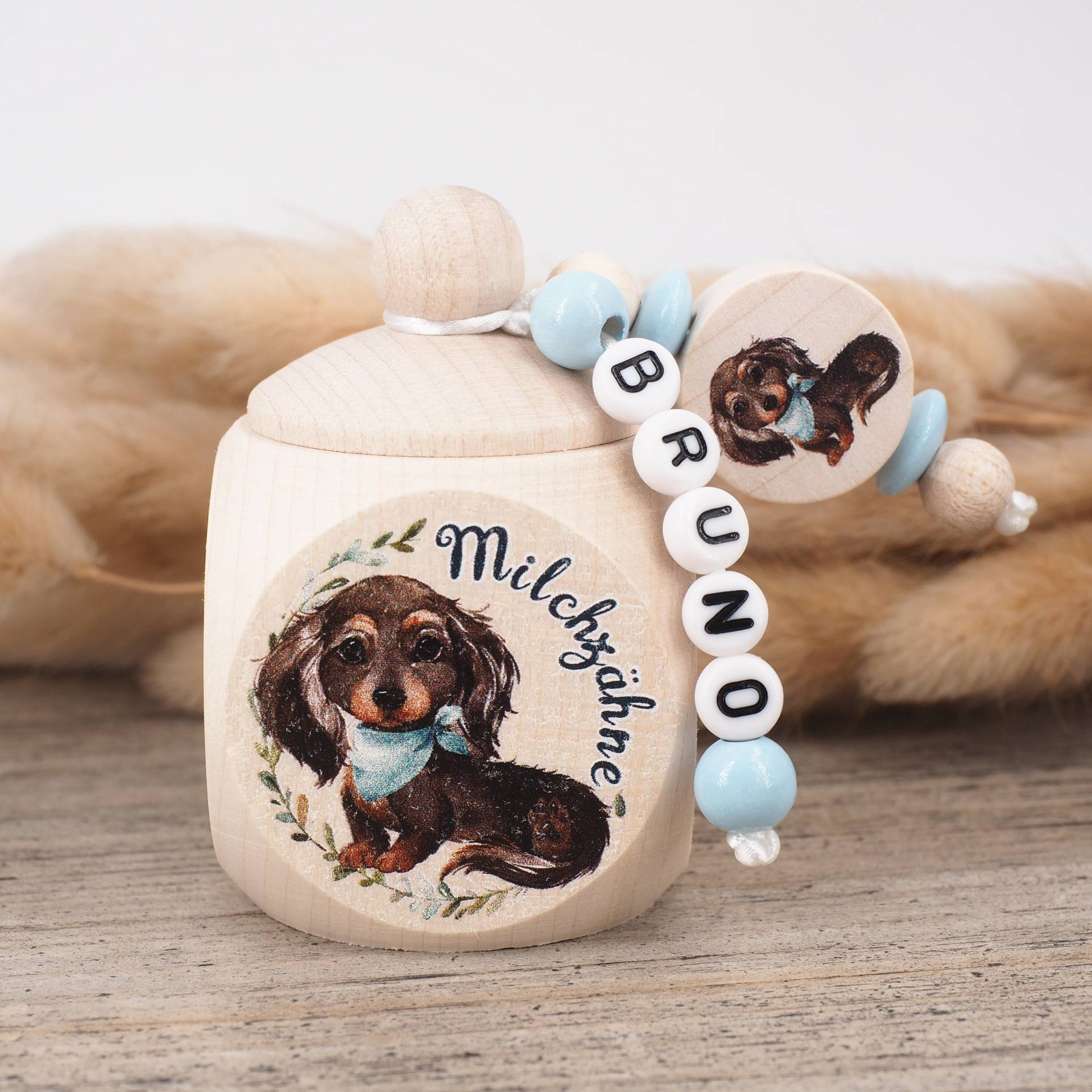 Milchzahndose Mit Namen Hund Dackel Junge Milchzahndose Mit Namen Hund Dackel Junge von MotzisBunteWelt2014