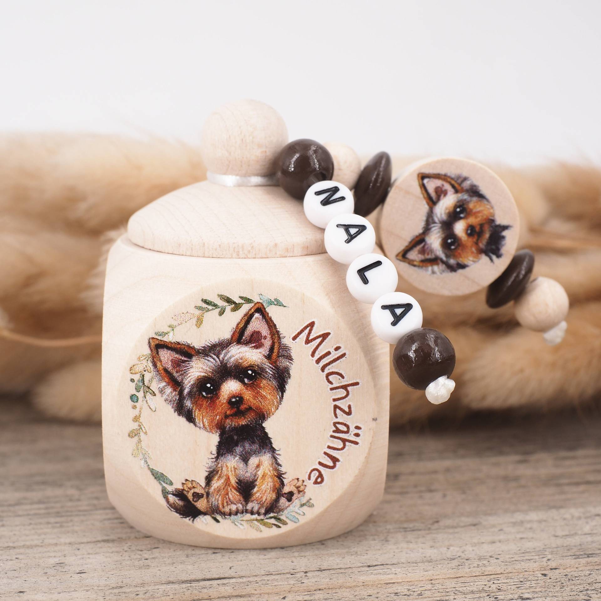 Milchzahndose Mit Namen Hund Yorkshire Terrier Milchzahndose Mit Namen Hund Yorkshire Terrier von MotzisBunteWelt2014
