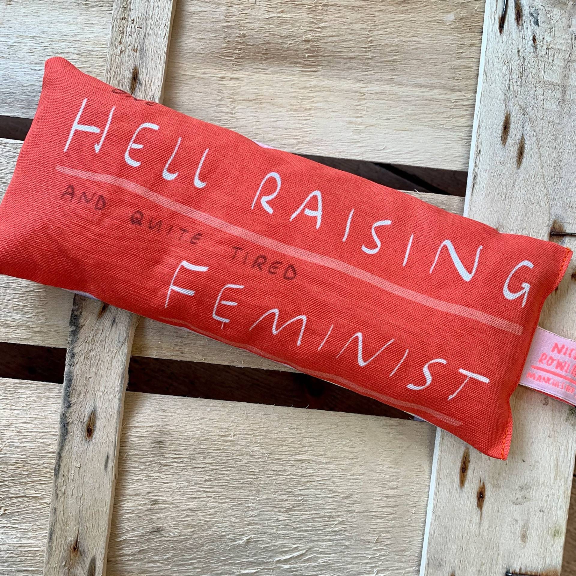 Hell Raising Feminist Handgemachte Lavendel Eyebag von MsSpanner