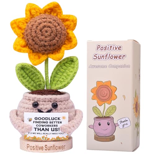 MuMyer Positive Häkel-Sonnenblume, handgefertigte gestrickte Woll-Sonnenblume mit positiver Karte, einzigartige Basis, Wertschätzungsgeschenk für Kollegen, Freunde, Lehrer, Weihnachten, Geburtstag MuMyer Positive Häkel-Sonnenblume, handgefertigte gestrickte Woll-Sonnenblume mit positiver Karte, einzigartige Basis, Wertschätzungsgeschenk für Kollegen, Freunde, Lehrer, Weihnachten, Geburtstag von MuMyer