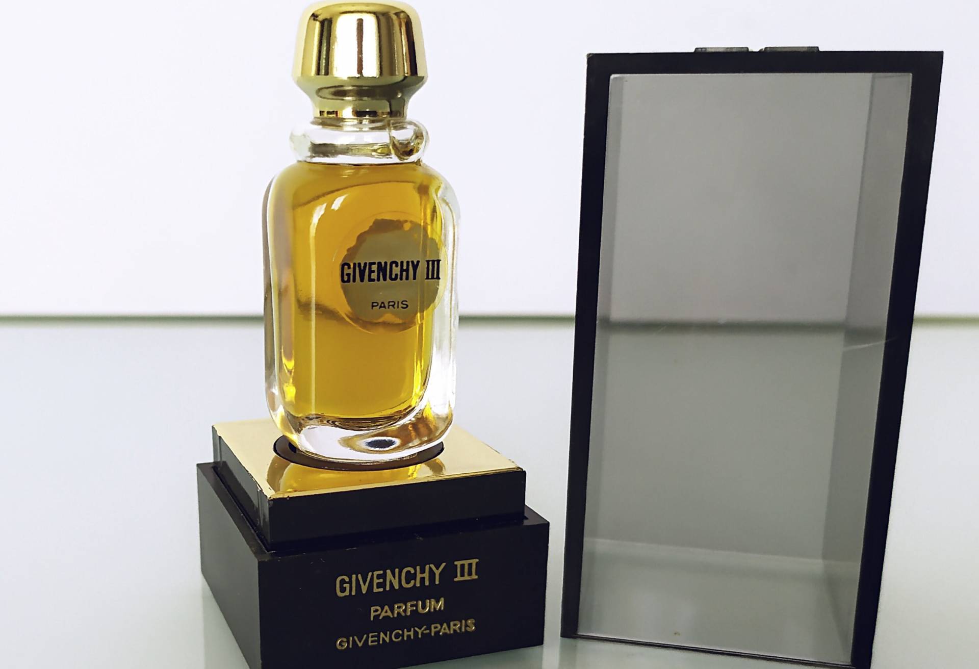 Vintage "'givenchy Iii'' Parfum /Extrait 1/4 Fl.oz/7, 5 Ml Versiegelt, Damen Perfum Pre Barcode 70Er von MyVintageGadgets