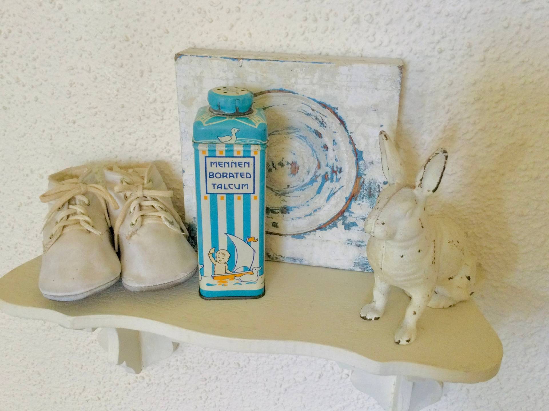 Voll Vintage Baby Puder Mennen Talcum Dose Aqua Blau Mit Segelboot, Badezimmer Eitelkeit von Mymillienroses