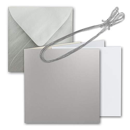 25x Quadratisches Faltkarten Set 15 x 15 cm - mit Briefumschlägen & Einlegeblätter & Schmuckband - Silber Metallic - für Silberene Einladungskarten, Hochzeit, Weihnachten - von GUSTAV NEUSER 25x Quadratisches Faltkarten Set 15 x 15 cm - mit Briefumschlägen & Einlegeblätter & Schmuckband - Silber Metallic - für Silberene Einladungskarten, Hochzeit, Weihnachten - von GUSTAV NEUSER von NEUSER PAPIER