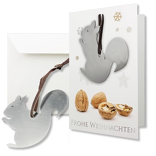 Grußkarte Doppelkarte mit echtem Edelstahl-Nussknacker Form Eichhörnchen und Lederband inklusive Umschlag in Naturweiß Format DIN B6 von NEUSER PAPIER