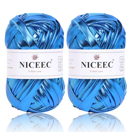 NICEEC 2 Knäuel Metall-T-Shirt-Garn, hell, glänzend, Häkeln und Stricken, Stoffgarn mit einseitiger Farbe, handgefertigtes DIY-Bastelkorbkissen, Länge 2 x 30 m, Blau NICEEC 2 Knäuel Metall-T-Shirt-Garn, hell, glänzend, Häkeln und Stricken, Stoffgarn mit einseitiger Farbe, handgefertigtes DIY-Bastelkorbkissen, Länge 2 x 30 m, Blau von NICEEC