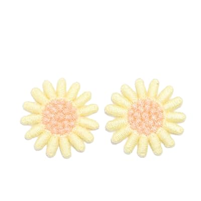 NIRNHYRUR Stickerei-Patches 30 STÜCK 3 cm Daisy Kleine Blumen Handgemachte Häkelapplikationen Häkelblumen Patches Stickerei Patch Bügelbild Applikationen for Kleidung(8#Yellow 15 Petal) von NIRNHYRUR