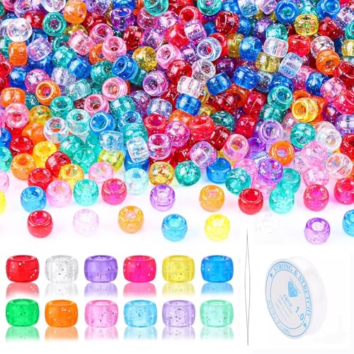 Glitzer-Pony-Perlen, 600 Stück, glitzernde Pony-Perlen zum Weben von Haaren, Zöpfen, Basteln, Armbändern, Halsketten, Schmuckherstellung, inklusive einer Box mit 8 m Faden und einer 12,8 cm Glitzer-Pony-Perlen, 600 Stück, glitzernde Pony-Perlen zum Weben von Haaren, Zöpfen, Basteln, Armbändern, Halsketten, Schmuckherstellung, inklusive einer Box mit 8 m Faden und einer 12,8 cm von NOOYNOEO