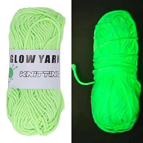 Leuchtend klobiges Garn DIY Polyester Gewebe Glühleuchten Strickgarn für Teppichpullover Hut 164ft (Color 2) von NUMNBE