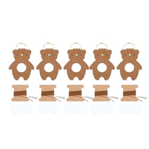 Lederschlüsselkettenhandwerk Kit handgefertigt Spaß machen Keychain -Beutel Anhänger Bekleidungsdekorationen Set 5 Set Cowhide (Bear Key Ring Material Pack) von NYSUZHOUJI