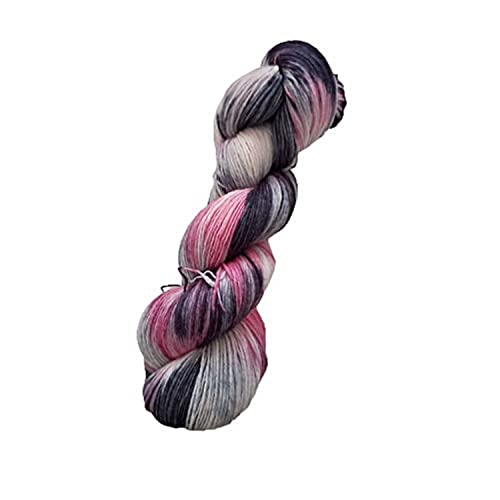 Sockenwolle - Blackpinky - handgefärbt auf 75% Schurwolle (28 Mikron) /25% Polyamid - 100 g/ca. 420 m von NaRoKnit