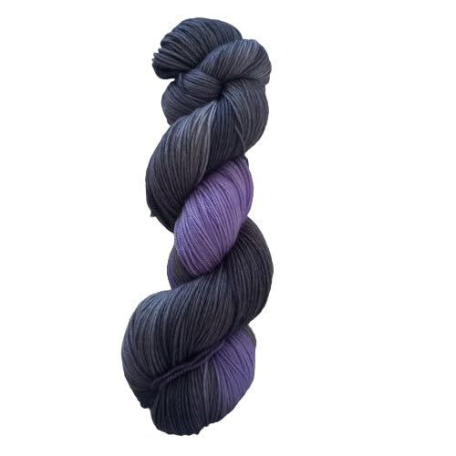 NaRoKnit Sockenwolle Superfine handgefärbt - grau/schwarz mit lila - 75% Schurwolle / 25% Polyamid - Australische Schurwolle 22 Mikron 100 g ca 400 m, schwarz, grau,lila NaRoKnit Sockenwolle Superfine handgefärbt - grau/schwarz mit lila - 75% Schurwolle / 25% Polyamid - Australische Schurwolle 22 Mikron 100 g ca 400 m, schwarz, grau,lila von NaRoKnit