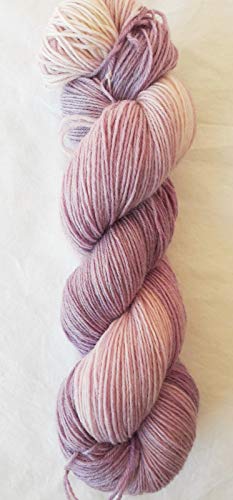 Sockenwolle handgefärbt 100 g ca 420 m 75% Wolle/25% Polyamid - purple, lila von NaRoKnit