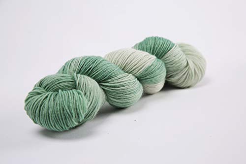 Sockenwolle handgefärbt 100 g ca 420 m 75% Wolle/25% Polyamid Sockenwolle handgefärbt 100 g ca 420 m 75% Wolle/25% Polyamid von NaRoKnit