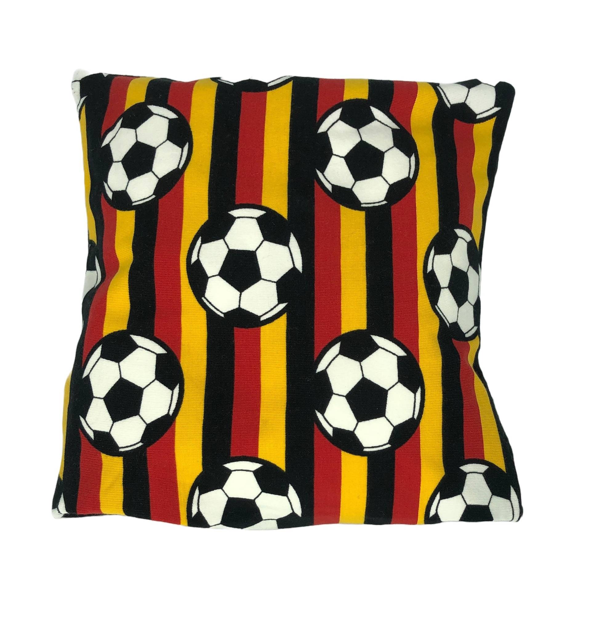 Kissen Fußball, Körnerkissen, Traubenkernkissen, Kräuterkissen, Lavendelkissen, Geschenk, Handmade Deutschland Kissen Fußball, Körnerkissen, Traubenkernkissen, Kräuterkissen, Lavendelkissen, Geschenk, Handmade Deutschland von Nadelspiele