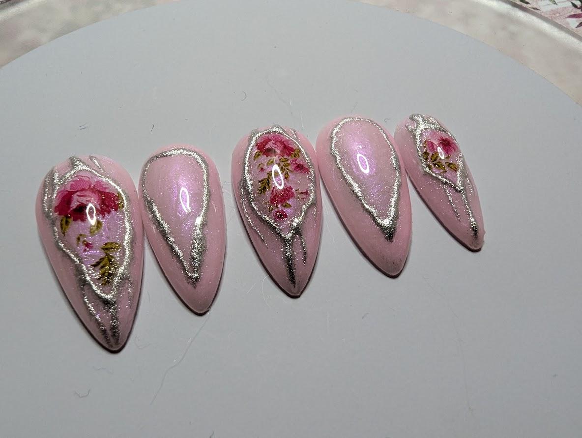 Press On Nails Set/Nägel Gelnägel /Kunstnägel Rosa Mit Blumenmuster Press On Nails Set/Nägel Gelnägel /Kunstnägel Rosa Mit Blumenmuster von NagelUniversum