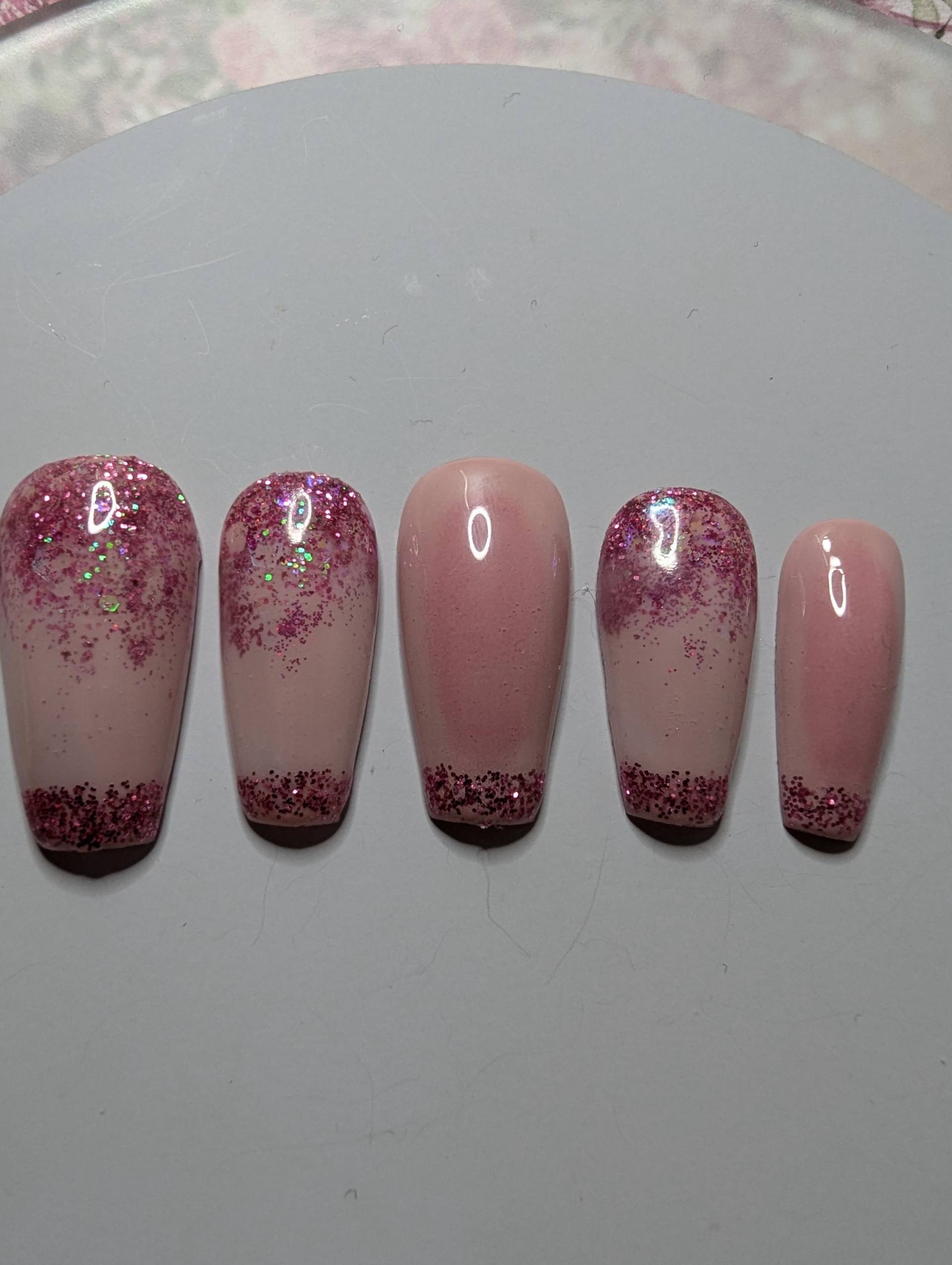 Press On Nails Set/Nägel Gelnägel /Kunstnägel Rosa Press On Nails Set/Nägel Gelnägel /Kunstnägel Rosa von NagelUniversum
