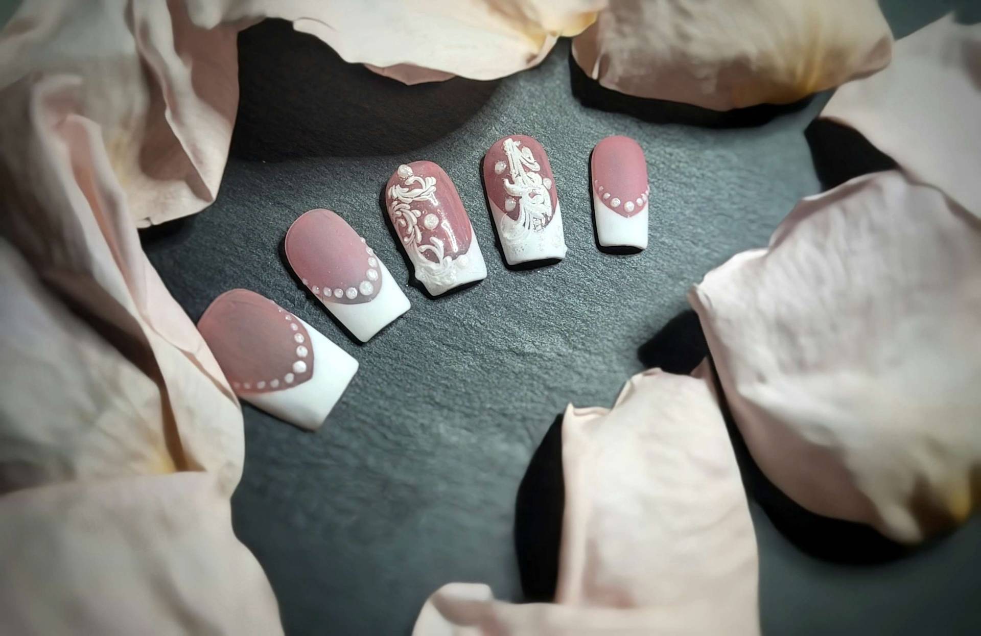 Hochzeits Press-On-Nägel Hochzeits Press-On-Nägel von NailsByRosalieWagner
