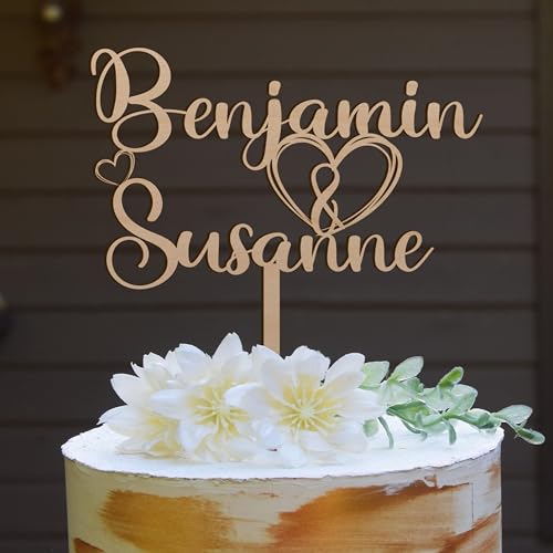 Personalisierbarer Holz Cake Topper - Kuchen Torten Deko Kuchenaufstecker mit Namen des Hochzeitpaares - Perfekt zur Hochzeit/Hochzeitstorte Personalisierbarer Holz Cake Topper - Kuchen Torten Deko Kuchenaufstecker mit Namen des Hochzeitpaares - Perfekt zur Hochzeit/Hochzeitstorte von Namofactur
