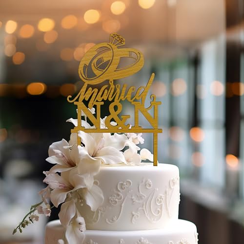 Personalisierter Ringe Cake Topper Hochzeit aus Holz | Individuelle Tortendeko mit euren Initalen| Edler Tortenstecker für Hochzeits- & Jubiläumstorten | Handgefertigte Deko für Hochzeitstorte Personalisierter Ringe Cake Topper Hochzeit aus Holz | Individuelle Tortendeko mit euren Initalen| Edler Tortenstecker für Hochzeits- & Jubiläumstorten | Handgefertigte Deko für Hochzeitstorte von Namofactur