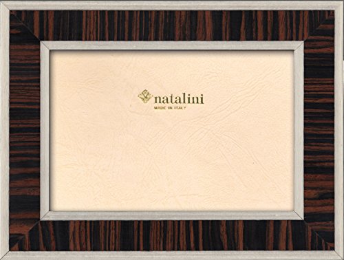 NATALINI, 101 Ebano 10X 15 cm, Bilderrahmen mit Unterstützung für Tisch, Holz, Ebenholz, äußere Ausmaß 15 X 20 X 1,5 cm NATALINI, 101 Ebano 10X 15 cm, Bilderrahmen mit Unterstützung für Tisch, Holz, Ebenholz, äußere Ausmaß 15 X 20 X 1,5 cm von Natalini