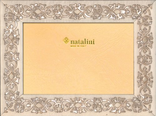 NATALINI, Marrakech Bianca 13X 18 cm, Bilderrahmen mit Unterstützung für Tisch, Holz, Weiß, äußere Ausmaß 18 X 23 X 1,5 cm NATALINI, Marrakech Bianca 13X 18 cm, Bilderrahmen mit Unterstützung für Tisch, Holz, Weiß, äußere Ausmaß 18 X 23 X 1,5 cm von Natalini