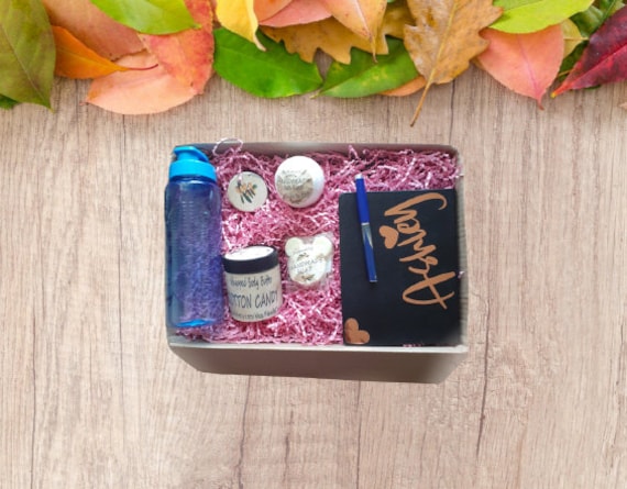 Krebstherapie Paket, Chemo Pflege Krebs Geschenkbox, Brustkrebs, Tween Genesung Geschenk, Denken An Sie Geschenk Krebstherapie Paket, Chemo Pflege Krebs Geschenkbox, Brustkrebs, Tween Genesung Geschenk, Denken An Sie Geschenk von NewBeDesigns