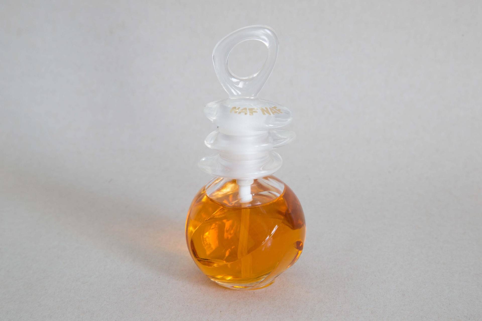 Naf Naf, Une Touche De, Vintage, 1990Er Jahre, 30 Ml Naf Naf, Une Touche De, Vintage, 1990Er Jahre, 30 Ml von NiDAesclusivo