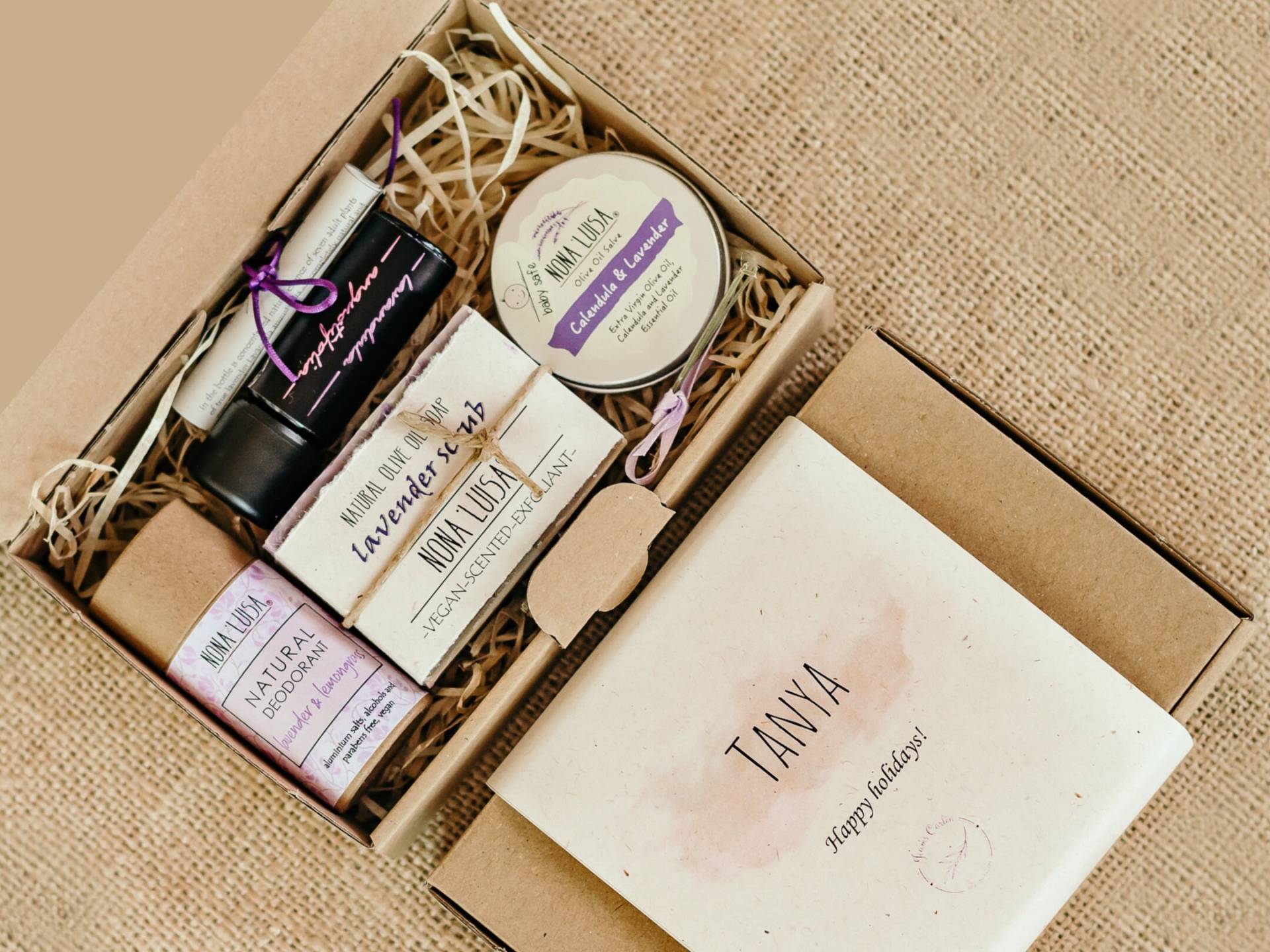 Personalisierte Lavendel Luxus Self Care Box, Geschenkset, Kit, Muttertagsgeschenk, Spa Thinking Of You Geschenk, Paket von NonaLuisa
