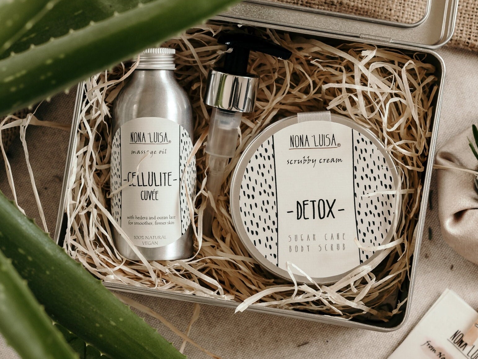 Vegane Geschenkbox | Hautpflege Selbstpflege Für Mama Massageöl Zuckerpeeling Körperpflege Box Comfort Vegane Geschenkbox | Hautpflege Selbstpflege Für Mama Massageöl Zuckerpeeling Körperpflege Box Comfort von NonaLuisa