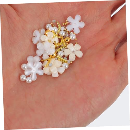 OATIPHO 6Stücke Nagelkunst Charms Blume Perlen Ornament Hochwertige Nail Art Dekoration für DIY Maniküre Langlebig und Sicher Praktischen Aufbewahrungsboxen OATIPHO 6Stücke Nagelkunst Charms Blume Perlen Ornament Hochwertige Nail Art Dekoration für DIY Maniküre Langlebig und Sicher Praktischen Aufbewahrungsboxen von OATIPHO